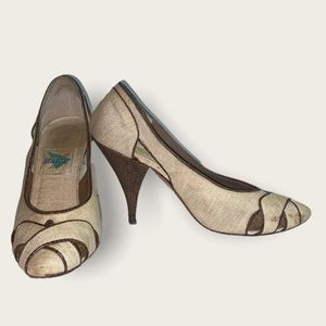 $1 MUST BUNDLE - Vintage Previa brown tan taupe shoe animal print Y2K 90S 80S